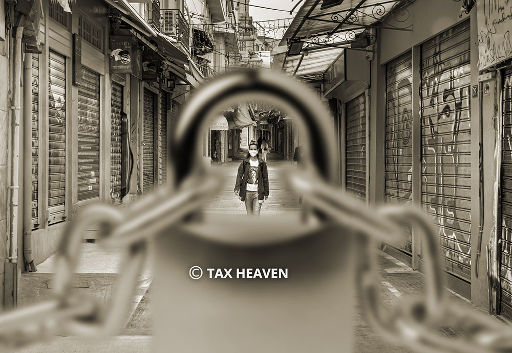 Τα νέα μέτρα, τι ισχύει για τις συναθροίσεις την περίοδο των εορτών, τη λειτουργία των εκκλησιών, το λιανεμπόριο και τα κομμωτήρια.