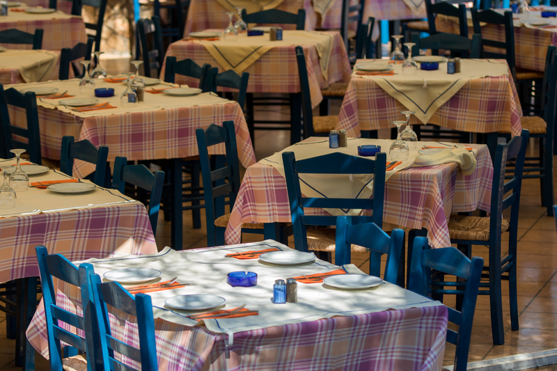 Εστίαση - ΕΣΠΑ: Δικαιούχοι, προϋποθέσεις συμμετοχής, επιδοτούμενες δαπάνες. Όλη η προκήρυξη.