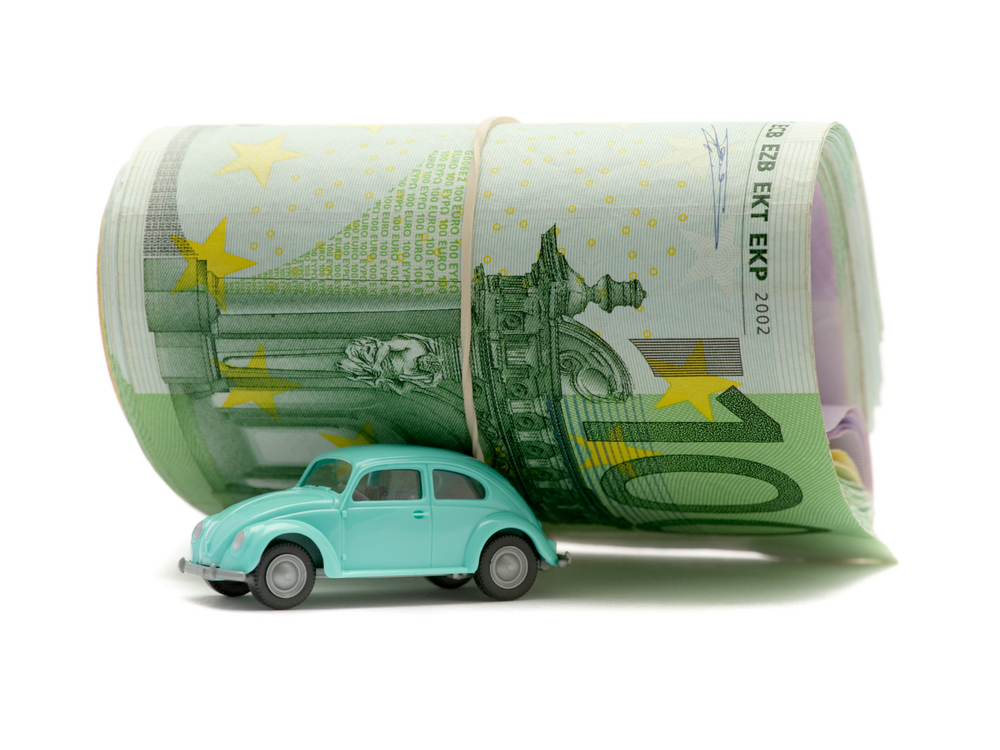 Μεταβιβάσεις οχημάτων: Ηλεκτρονικά ο υπολογισμός των τελών και οι τραπεζικοί λογαριασμοί για την πληρωμή τους.